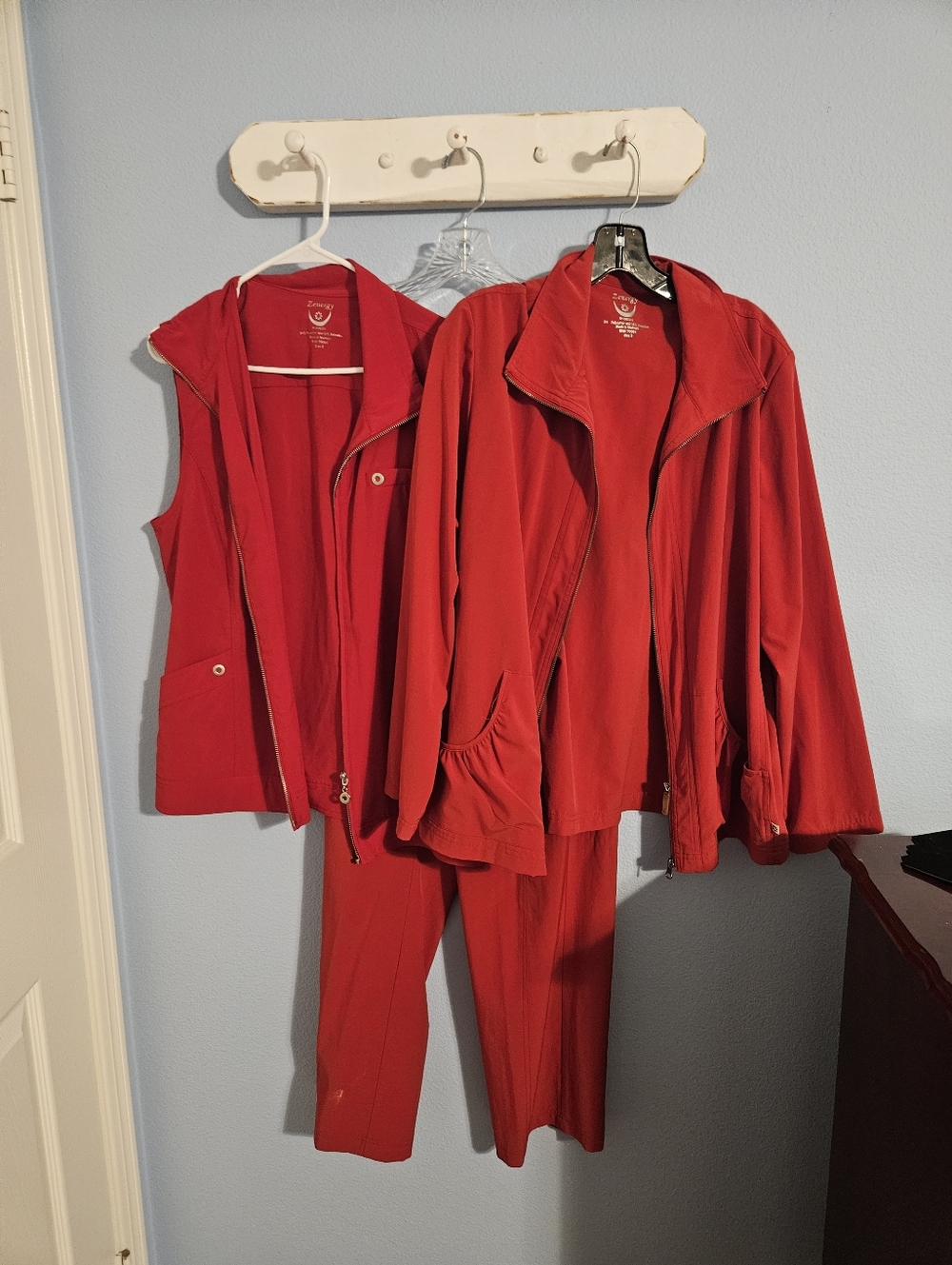 Zenergy Red Three-Piece Jacket Vest Pants Set